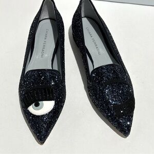 Chiara Ferragni Classic winking shoes
